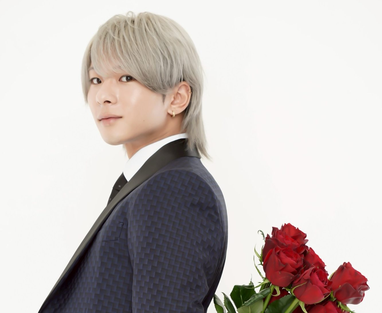 東雲怜弥　公式サイト　メインビジュアル３